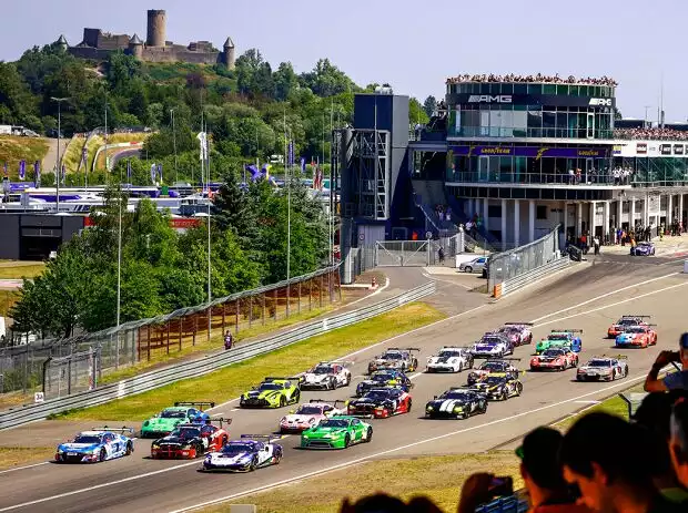 Start der NLS 2023 auf dem Nürburgring Titel-Bild zur News: Start der NLS 2023 auf dem Nürburgring