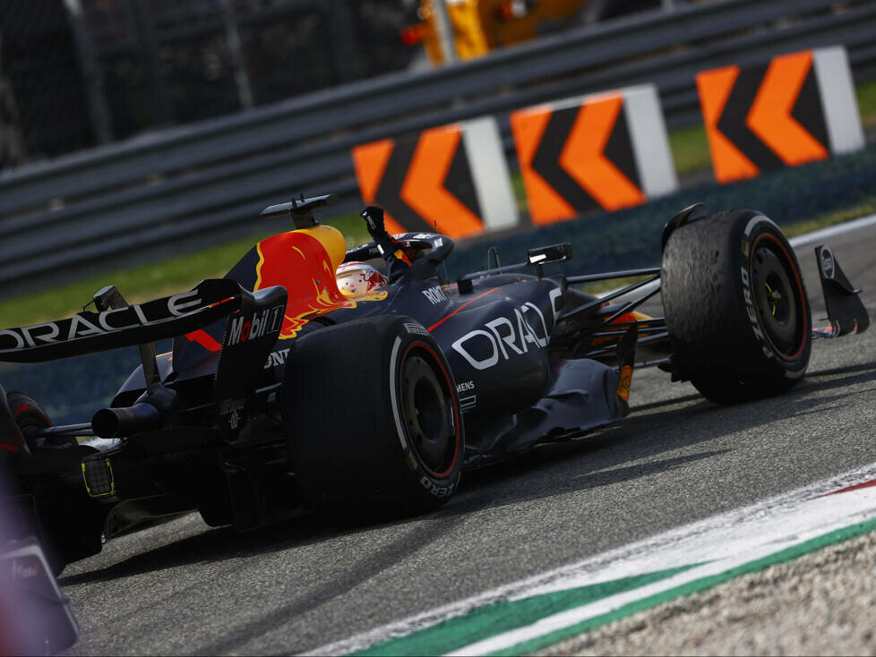 Max Verstappen (Red Bull RB19) beim Formel-1-Rennen in Monza 2023