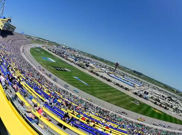 Kansas Speedway in Kansas City Titel-Bild zur News: Kansas Speedway in Kansas City