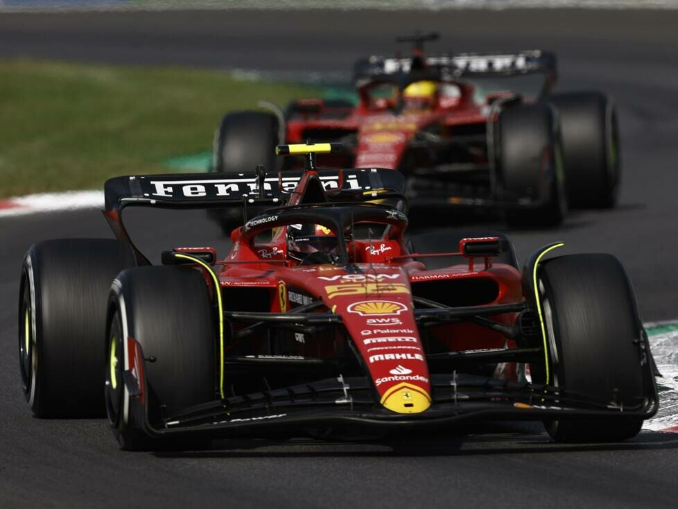 Carlos Sainz und Charles Leclerc beim Formel-1-Rennen in Monza 2023