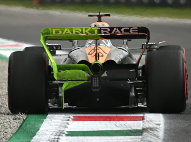 Der McLaren-Heckflügel in Monza Der McLaren-Heckflügel in Monza