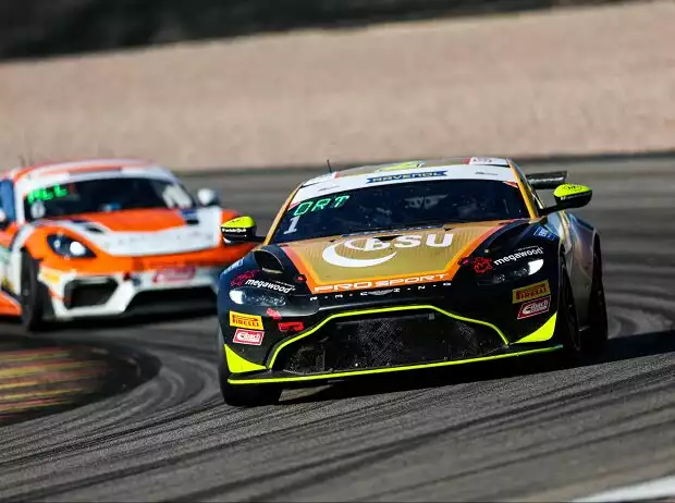 Siegerauto: Der Aston Martin Vantage GT4 von Ortmann/Sasse Titel-Bild zur News: Siegerauto: Der Aston Martin Vantage GT4 von Ortmann/Sasse