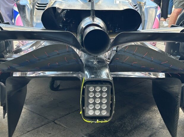Blick auf Auspuff, Beam-Wing und Diffusor des Alpine A523 beim Formel-1-Rennen in Monza 2023 Blick auf Auspuff, Beam-Wing und Diffusor des Alpine A523 beim Formel-1-Rennen in Monza 2023