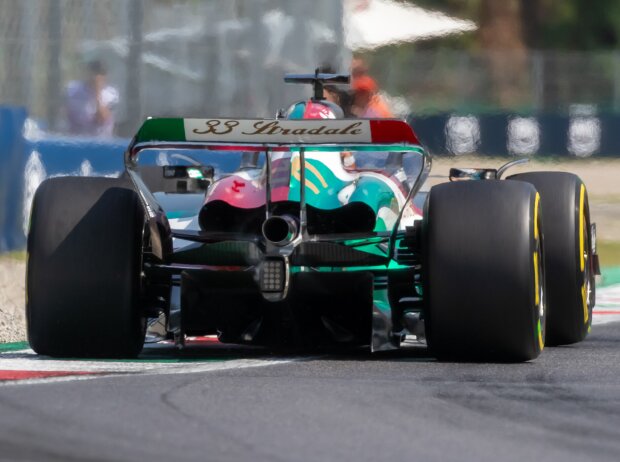 Titel-Bild zur News: Valtteri Bottas (Alfa Romeo) beim Formel-1-Rennen in Italien 2023