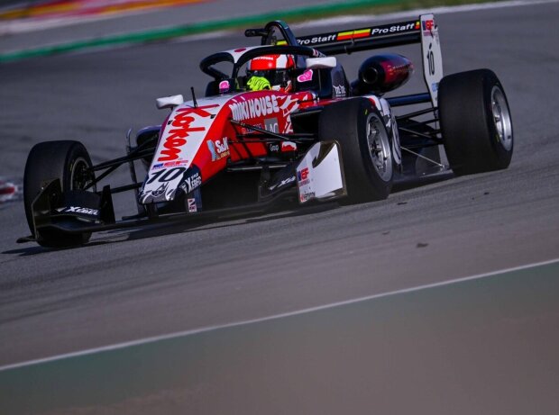 Juju Noda zieht sich überraschend aus der EuroFormula Open zurück Juju Noda zieht sich überraschend aus der EuroFormula Open zurück