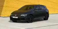 Bild zum Inhalt: VW Golf Black Edition (2023) spart einem rund 1.600 Euro