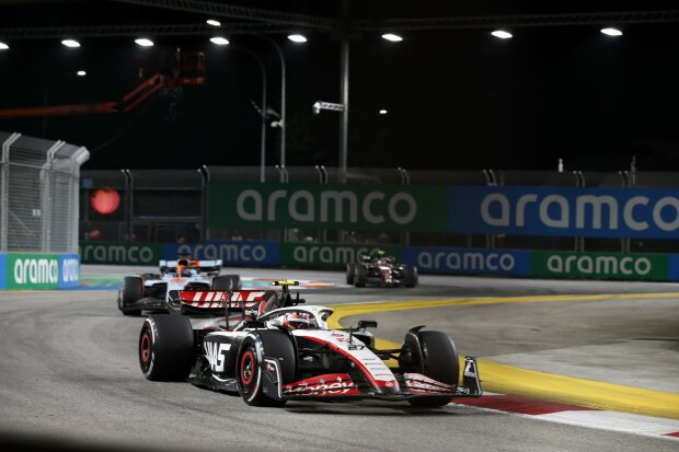 Alexander Albon Nico Hülkenberg Haas Haas F1Williams Williams F1 ~Alexander Albon (Williams) und Nico Hülkenberg (Haas) ~ Alexander Albon Nico Hülkenberg Haas Haas F1Williams Williams F1 ~Alexander Albon (Williams) und Nico Hülkenberg (Haas) ~