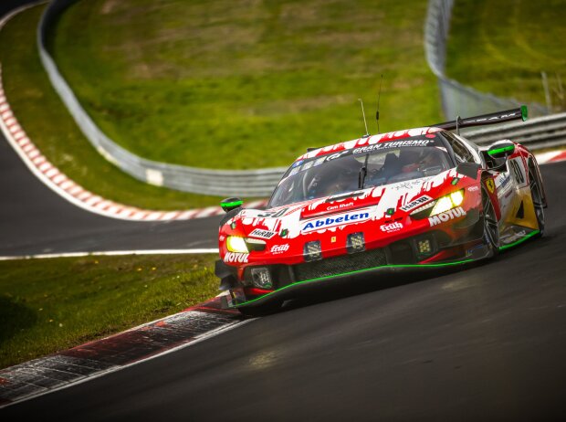 Titel-Bild zur News: Ferrari 296 GT3 von Frikadelli Racing
