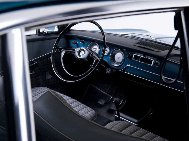 BMW 1500 (1963) BMW 1500 (1963)