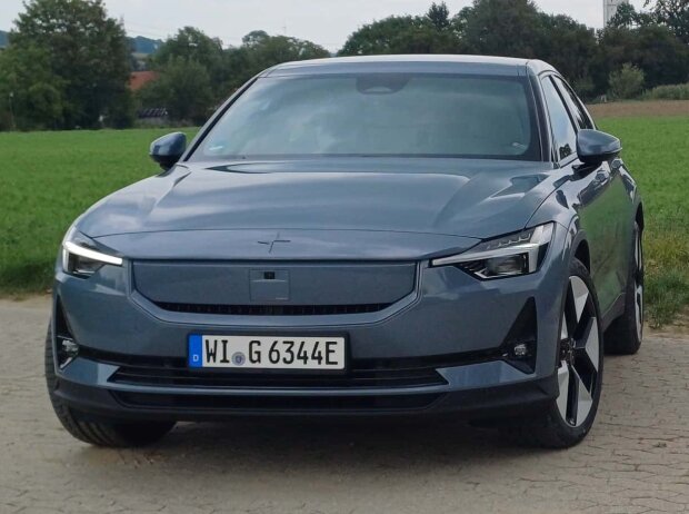 Polestar 2 Single Motor Long Range (2024) Polestar 2 Single Motor Long Range (2024)