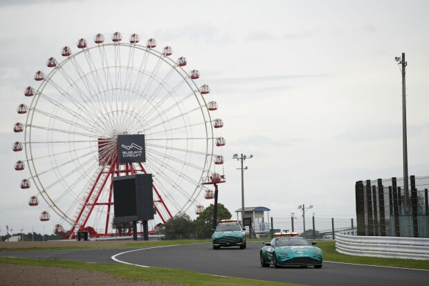 Aston Martin Aston Martin F1 ~Safety-Car und Medical-Car in Suzuka~ Aston Martin Aston Martin F1 ~Safety-Car und Medical-Car in Suzuka~