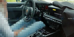 Porsche Boxster Elektro als Erlkönig - erstmals mit Cockpit
