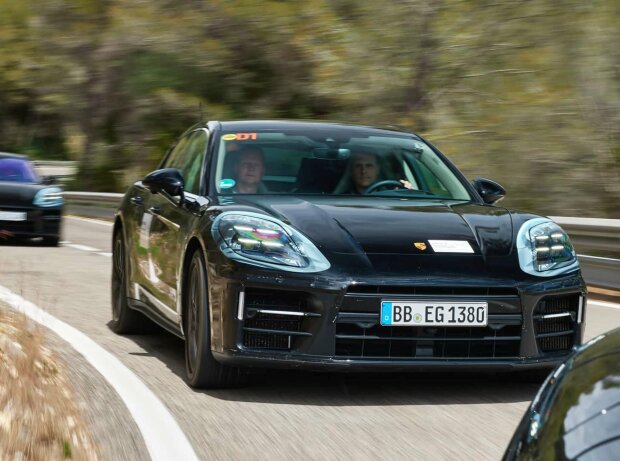 Porsche Panamera (2024) auf Erprobungsfahrt Porsche Panamera (2024) auf Erprobungsfahrt