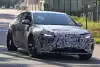 Bild zum Inhalt: Audi RS 6 e-tron (2025) als Prototyp mit Widebody-Optik erwischt