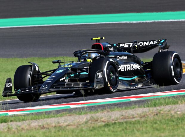 Titel-Bild zur News: Lewis Hamilton beim Formel-1-Rennen in Japan 2023
