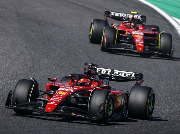 Titel-Bild zur News: Charles Leclerc und Carlos Sainz beim Formel-1-Rennen 2023 in Japan