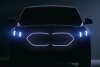 BMW X2 (2024): Erster Teaser zeigt leuchtenden Grill