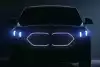 Bild zum Inhalt: BMW X2 (2024): Erster Teaser zeigt leuchtenden Grill