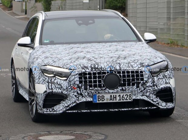 Titel-Bild zur News: Mercedes-AMG E53 T-Modell 2024