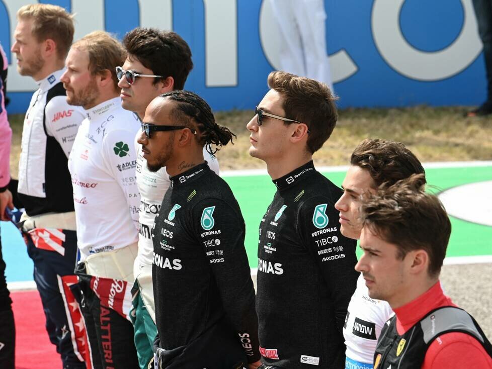 Esteban Ocon, Kevin Magnussen, Valtteri Bottas, Lance Stroll, Lewis Hamilton, George Russell, Lando Norris, Charles Leclerc, Fernando Alonso