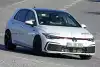 Bild zum Inhalt: VW Golf GTI (2024) fast ungetarnt mit Facelift gesichtet