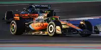 Lando Norris im McLaren vor George Russell im Mercedes in Katar