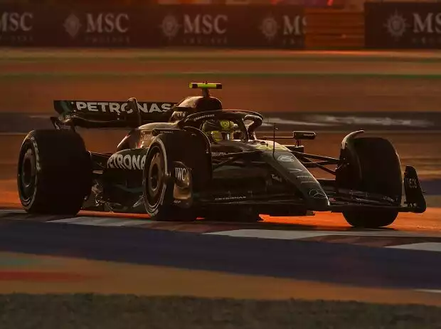 Titel-Bild zur News: Lewis Hamilton beim Formel-1-Rennen 2023 in Katar