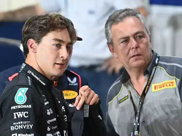 George Russell und Mario Isola von Pirelli Titel-Bild zur News: George Russell und Mario Isola von Pirelli