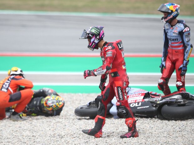 Sturz: Enea Bastianini, Marco Bezzecchi, Alex Marquez Sturz: Enea Bastianini, Marco Bezzecchi, Alex Marquez