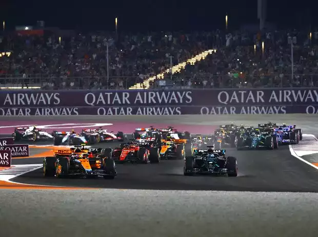 Oscar Piastri, Carlos Sainz, George Russell, Lando Norris, Max Verstappen Titel-Bild zur News: Oscar Piastri, Carlos Sainz, George Russell, Lando Norris, Max Verstappen