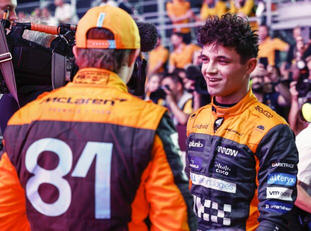 Titel-Bild zur News: Oscar Piastri und Lando Norris (McLaren) nach dem Formel-1-Sprint in Katar 2023