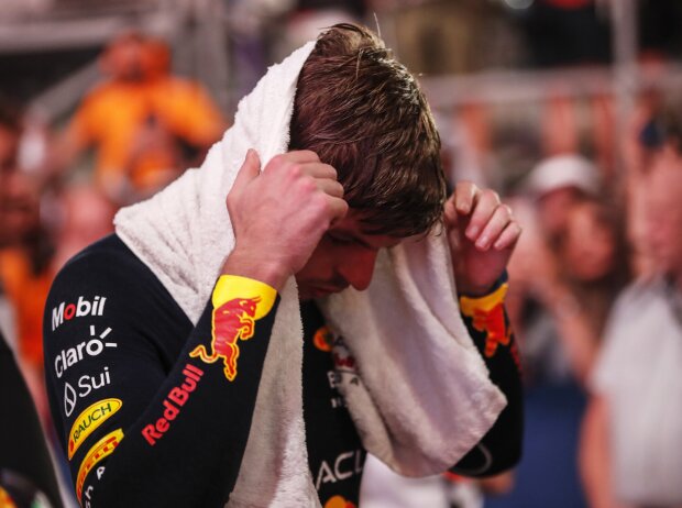 Titel-Bild zur News: Max Verstappen nach dem Formel-1-Rennen in Katar 2023