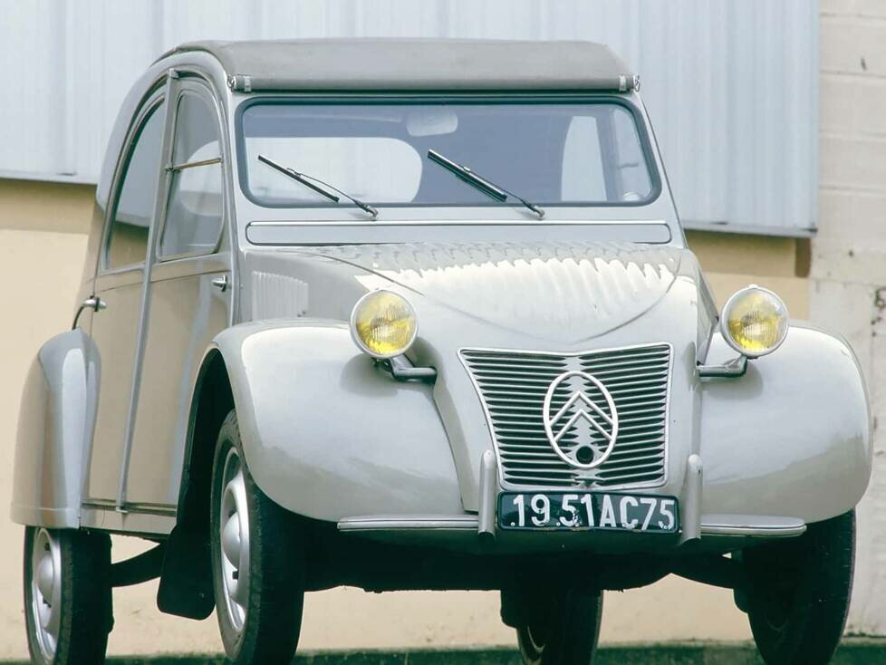 75 Jahre Citroën 2CV