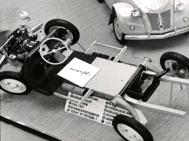 2CV-Fahrgestell (1960)