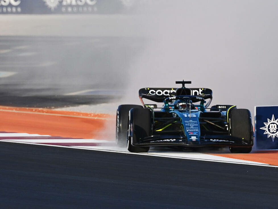 Lance Stroll (Aston Martin AMR23) beim Training zum Formel-1-Rennen in Katar 2023