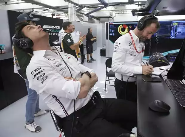 Titel-Bild zur News: Toto Wolff und Bradley Lord