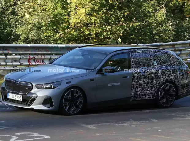 BMW i5 Touring Erlkönig Oktober 2023 Titel-Bild zur News: BMW i5 Touring Erlkönig Oktober 2023