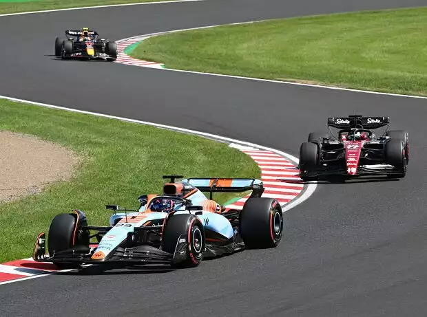 Titel-Bild zur News: Alexander Albon, Valtteri Bottas, Sergio Perez