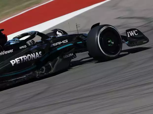 Titel-Bild zur News: George Russell im Mercedes W14 beim Formel-1-Training in Austin 2023