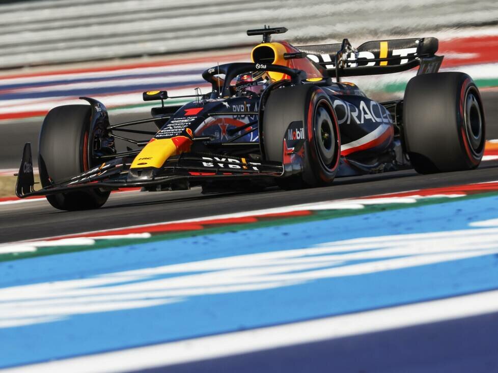 Max Verstappen im Red Bull RB19 beim Formel-1-Qualifying in Austin 2023