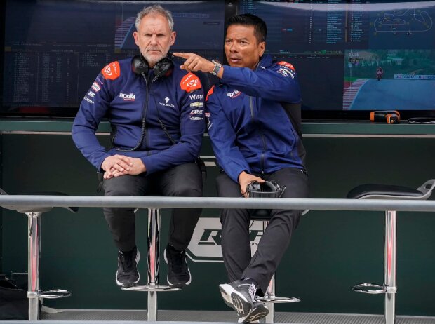 Razlan Razali; Wilco Zeelenberg Razlan Razali; Wilco Zeelenberg