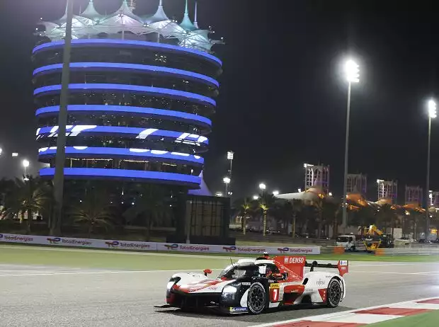 Titel-Bild zur News: Mike Conway, Kamui Kobayashi