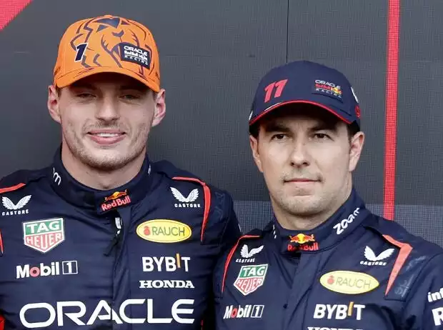 Max Verstappen und sein Red-Bull-Teamkollege Sergio Perez Titel-Bild zur News: Max Verstappen und sein Red-Bull-Teamkollege Sergio Perez