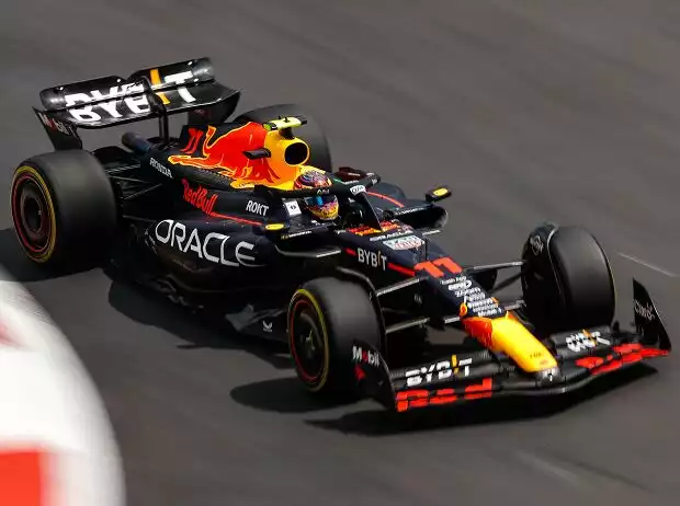 Sergio Perez im Red Bull RB19 beim Formel-1-Training in Mexiko 2023 Titel-Bild zur News: Sergio Perez im Red Bull RB19 beim Formel-1-Training in Mexiko 2023