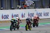 Bild zum Inhalt: Moto3-Rennen Buriram: Alonso gewinnt und macht WM-Kampf spannend
