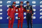 Carlos Sainz (Ferrari), Charles Leclerc (Ferrari) und Max Verstappen (Red Bull) 