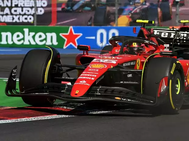 Carlos Sainz im Ferrari SF-23 beim Formel-1-Rennen in Mexiko 2023 Titel-Bild zur News: Carlos Sainz im Ferrari SF-23 beim Formel-1-Rennen in Mexiko 2023