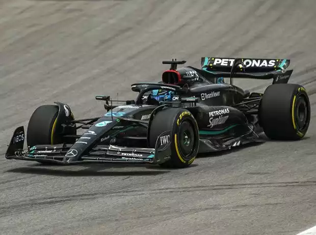 George Russell beim Formel-1-Rennen in Brasilien 2023 Titel-Bild zur News: George Russell beim Formel-1-Rennen in Brasilien 2023