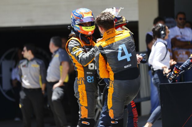 Lando Norris Oscar Piastri McLaren McLaren F1 ~Lando Norris (McLaren) und Oscar Piastri (McLaren) ~ 