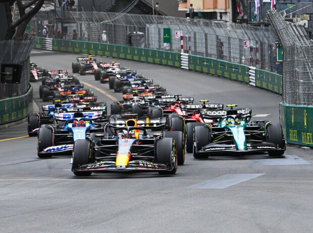 Die Startphase beim Grand Prix von Monaco der Formel 1 2023